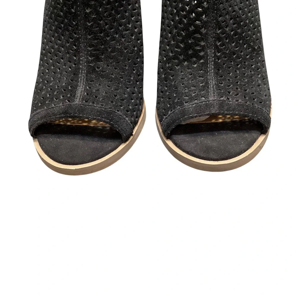 Lucky Brand Livey Black Suede Perforated Open Toe Block Heel Booties 8M Boho EUC